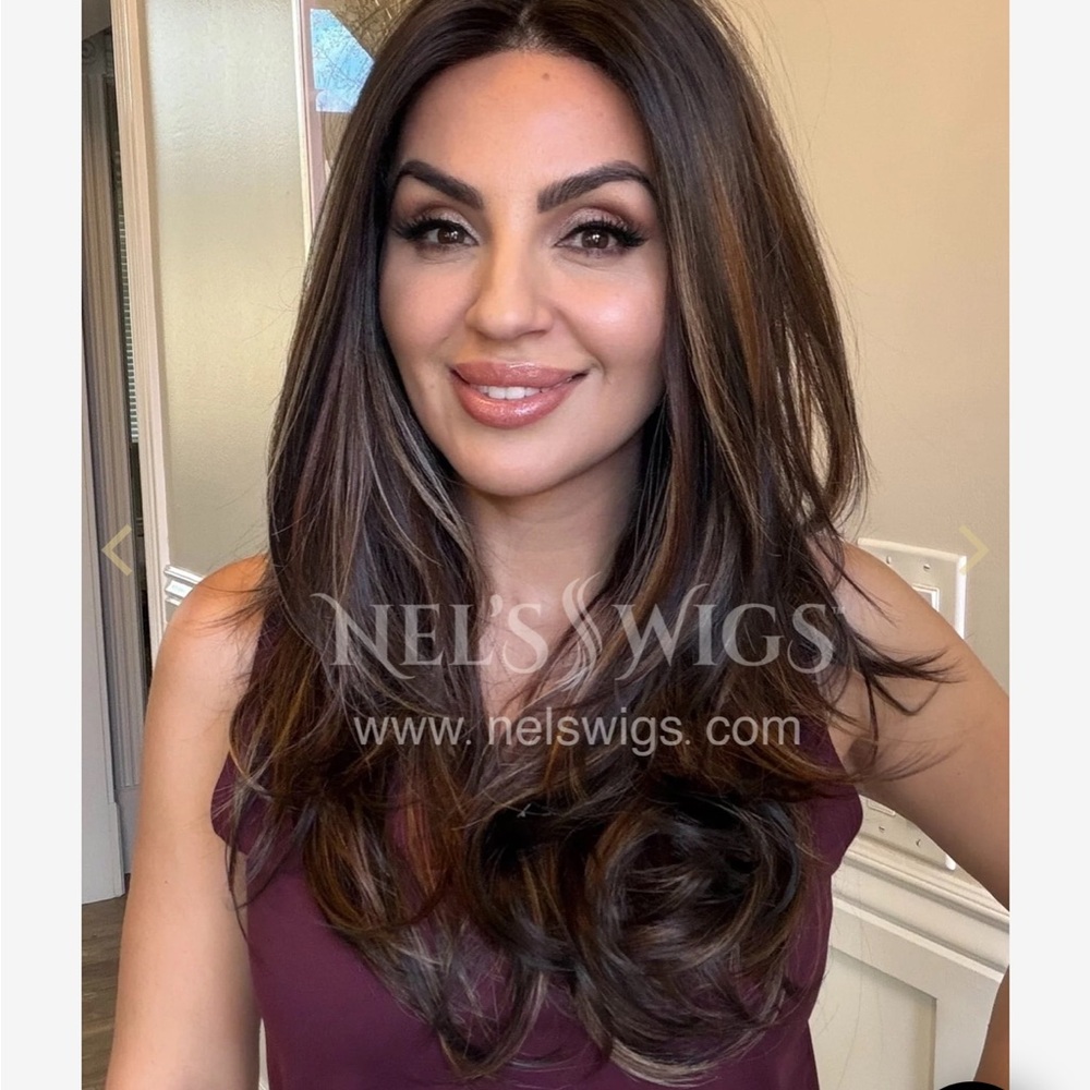 Nel’s Wigs - Miranda OG.